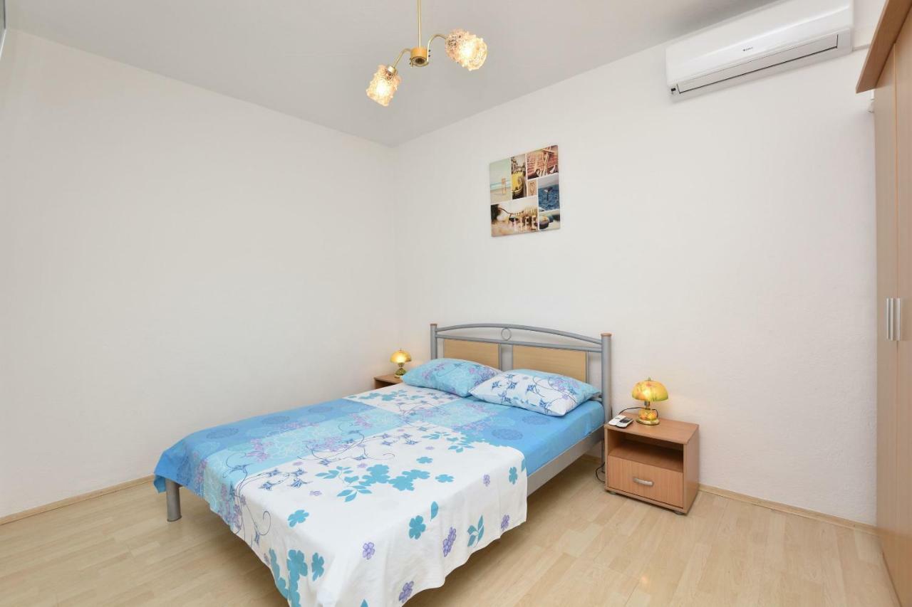 Apartment Dijo I Primošten Exteriér fotografie