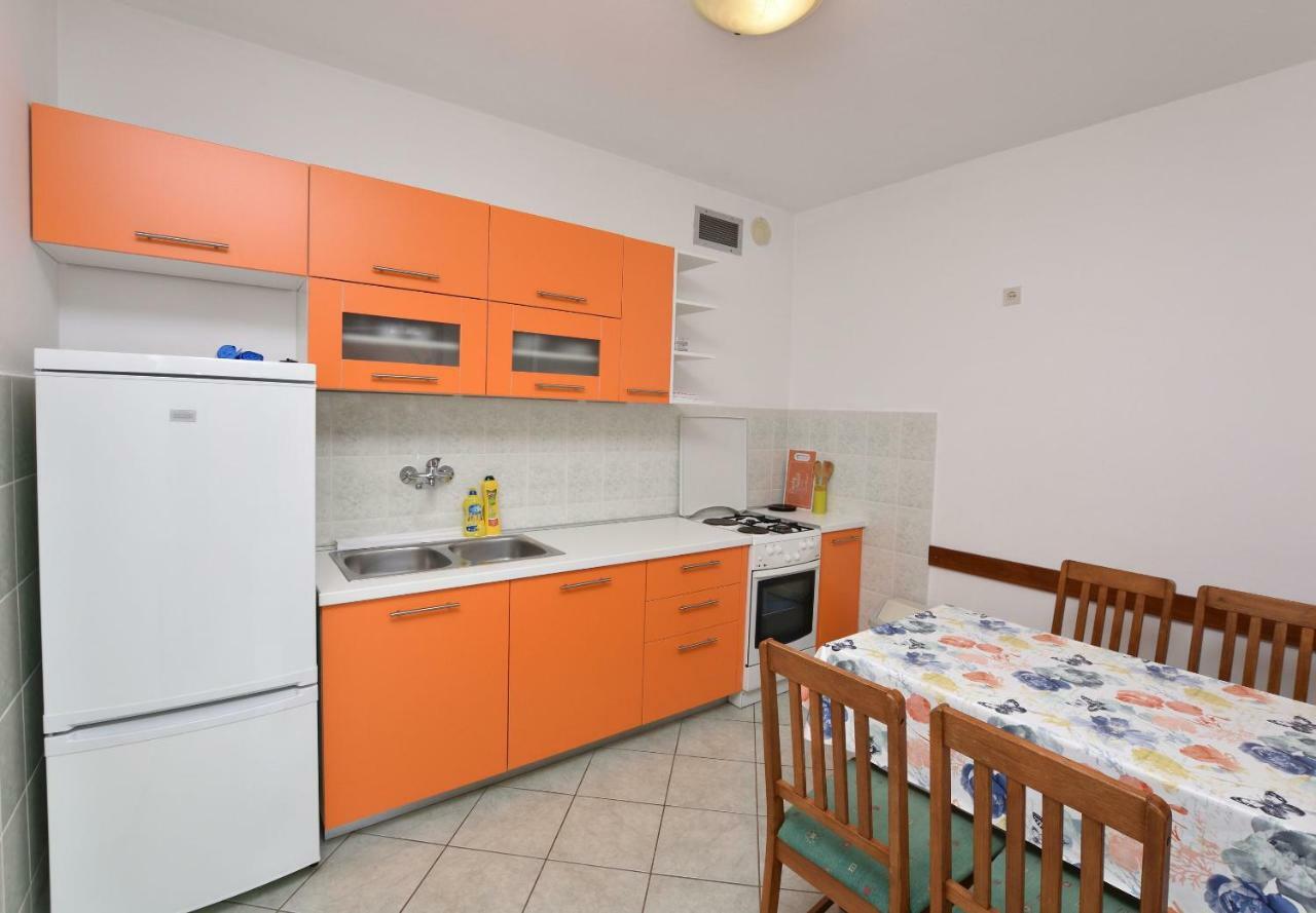 Apartment Dijo I Primošten Exteriér fotografie